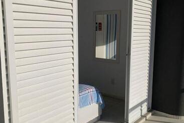 פנסיון Casa Com Vista Para O Mar