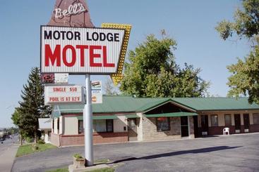 Bell S Motor Lodge Motel  Spearfish