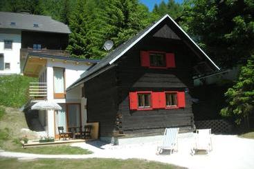 هتل Haus Verdino