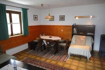 هتل Haus Verdino