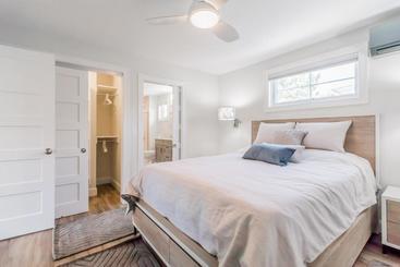 هتل Lighthouse Suites At Pine Point