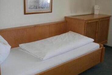 فندق Pension Köberl