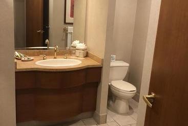 هتل Soaring Eagle Casino And Resor
