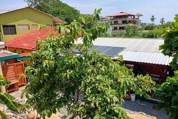 Oridleys Hostel16