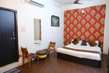 בית מלון כפרי The Jordan Palace