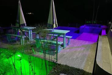 Dreams Hotel Restobar