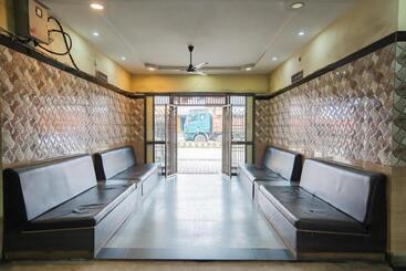 Отель Prince Guest House