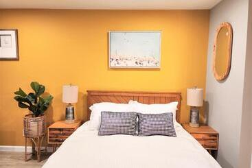 ホテル Lake Front Resort