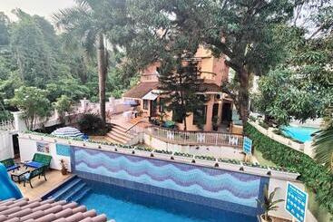 리조트 La Sunila Suites & Villas By Wsi, Baga