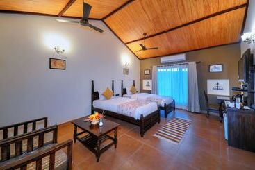 ホテル Aranyak Resort Kanha
