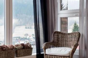 هتل Karolinka Guest House