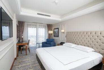 فندق Anemon Bursa