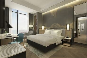 هتل Hyatt Place Makassar