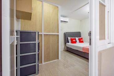 فندق Oyo 93526 Cut Nyadin Syariah