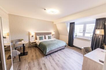 פנסיון Hökis Zimmervermietung 10 Mit Küchenzeile