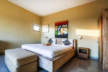 펜션 Utu Ubud Apartments/ 3rd Floor: Modern Studio In Most Center