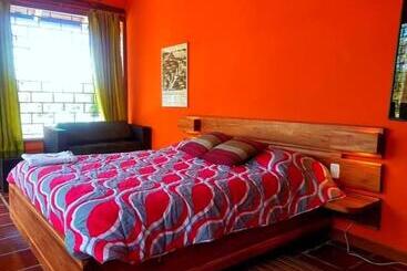 Bed & Breakfast Arie S Cabin