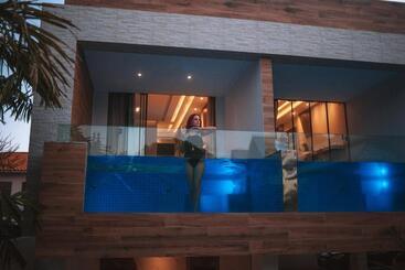 ベッドアンドブレックファースト Suite Piscina Privativa E Café Flutuante