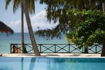 Manolo Beach Resort