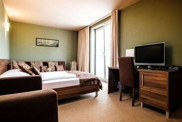 ホテル Comfort With Free Wellness And Fitness Centrum