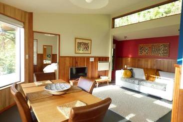 هتل Hydrangea Cottages