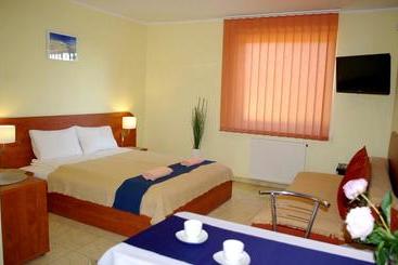 هتل Lago Apartamenty I Pokoje