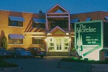 호텔 The Shoreline Inn