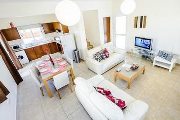 Ayia Napa Holiday Villa 040
