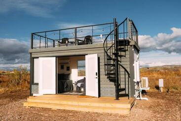 هاستل New Starry Night Shipping Container Home