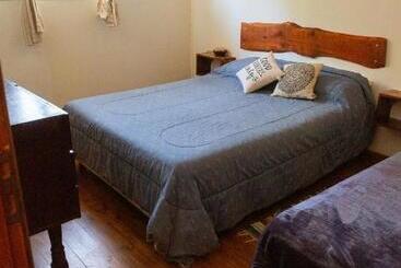 پانسیون Hostel Cosmo