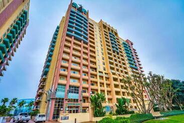 公寓式酒店  Ocean Blvd