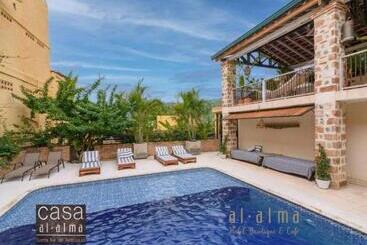 مبيت وإفطار Casa Al Alma