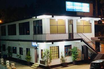 酒店 Caveri Inn