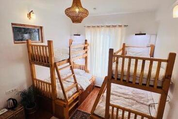 Bed and Breakfast Unwind Stays