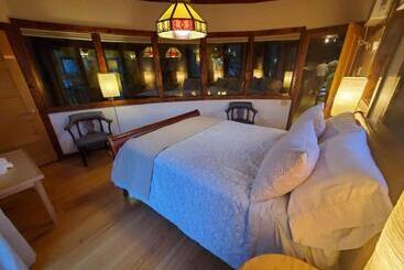 Crows Nest