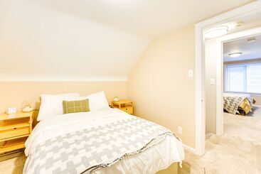茅舍 Wfh Friendly Home In Dearborn: Dogs Welcome!