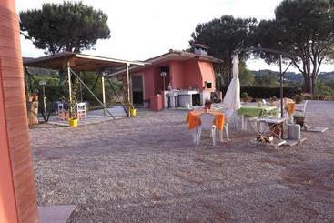 پانسیون Casale Grandangolo