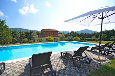 Villa Mimosa