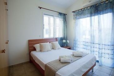 Villa Skyros
