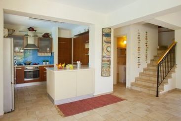 Villa Skyros