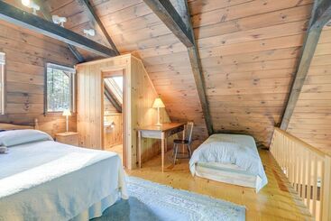 بيت ريفى Charming Tamworth Cabin W/ Grill & Fireplace