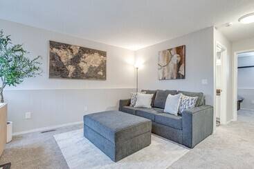별장 7 Mi To Downtown Denver: Family Home W/ Fire Pit!