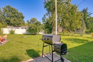 コテージ Sunland Hills Home W/ Theater Room & Fire Pit!