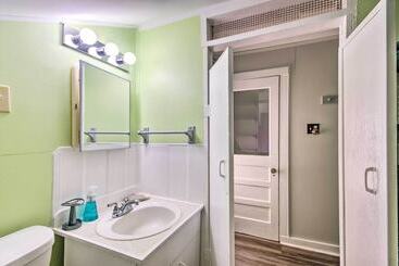 بيت ريفى Pet Friendly Natchez Home: Walk To Downtown!