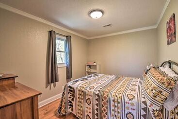 茅舍 Spacious Hiawassee Cabin W/ Porch & Mtn View!