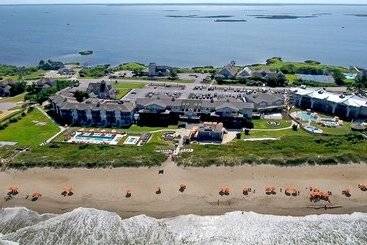Sanderling Resort Residences
