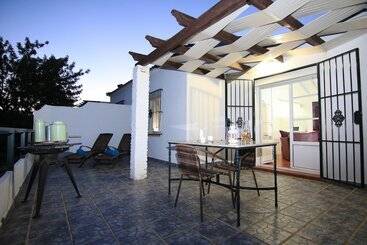 پانسیون Casa Rural Los Algarrobales