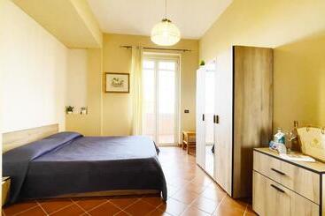 تختخواب و صبحانه Country Sicily Home