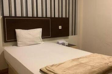 پانسیون Luna Guest House