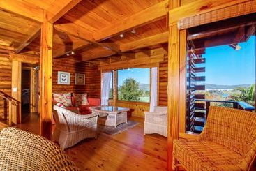 Abalone Lodges